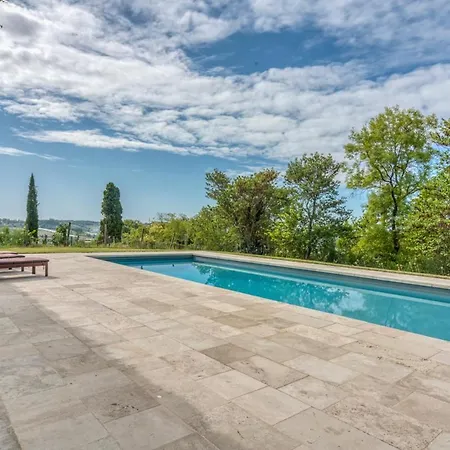 Cazes-mondenard Chateau Sleeps 12 With Pool And Wifi Feriehus *
